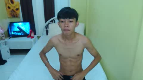 Snapshot of bigcock_kerbzz chatting on September 19, 2025, 11:33 am bigcock_kerbzz online show from September 19, 2025, 11:33 am