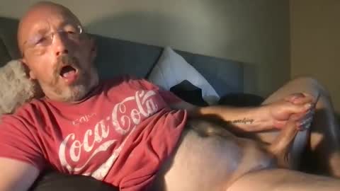 Snapshot of bigdaddydelight chatting on September 18, 2025, 6:32 pm bigdaddydelight online show from September 18, 2025, 6:32 pm