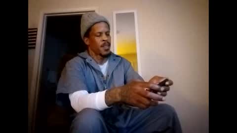 Snapshot of bigdickdaddy3200798456 chatting on November 10, 2025, 5:50 am bigdickdaddy3200798456 online show from November 10, 2025, 5:50 am