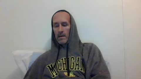 Snapshot of bighugemouthful chatting on February 16, 2025, 4:09 am Chaz online show from February 16, 2025, 4:09 am