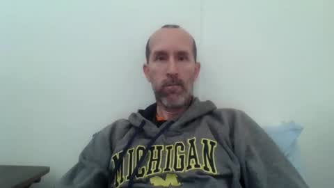 Snapshot of bighugemouthful chatting on March 9, 2025, 3:27 pm Chaz online show from March 9, 2025, 3:27 pm