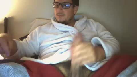 Snapshot of bigjay7713 chatting on November 5, 2025, 6:24 am Bigdicbear713 online show from November 5, 2025, 6:24 am