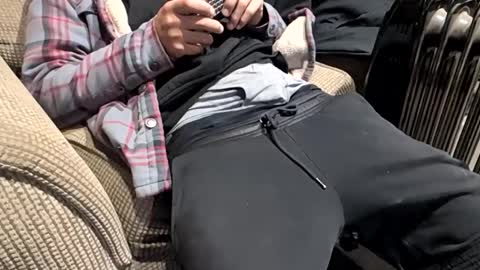 Snapshot of bigmixxedcock876 chatting on December 3, 2024, 4:36 am bigmixxxedcock more tips the more I play online show from December 3, 2024, 4:36 am