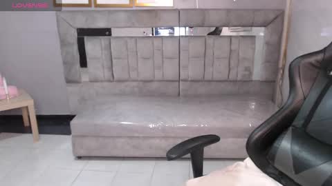 Snapshot of bily_takure_v chatting on October 3, 2025, 8:50 pm Live 1000pm 600am COLOMBIAN HOUR online show from October 3, 2025, 8:50 pm