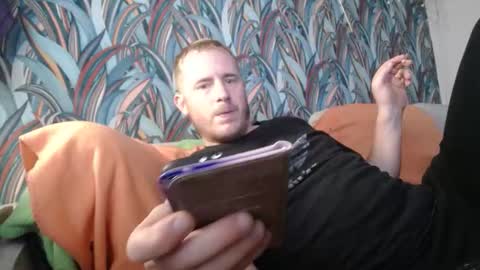 Snapshot of bizoukey15 chatting on September 20, 2025, 9:27 pm bizoukey15 online show from September 20, 2025, 9:27 pm