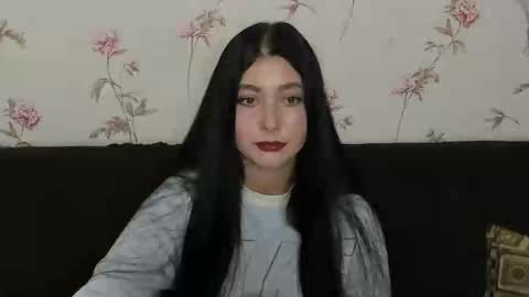 Snapshot of black_berry_bla_ck chatting on October 28, 2025, 1:47 pm black_berry_bla_ck online show from October 28, 2025, 1:47 pm