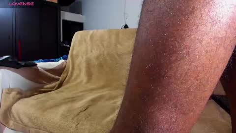 Snapshot of black_diamond_t chatting on October 9, 2025, 11:41 am Black Diamond online show from October 9, 2025, 11:41 am