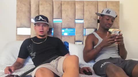 Snapshot of blackdreams1__ chatting on December 6, 2024, 10:52 pm Black Dreams online show from December 6, 2024, 10:52 pm