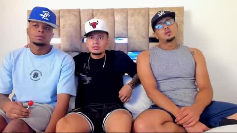 Snapshot of blackdreams1__ chatting on December 19, 2024, 11:35 pm Black Dreams online show from December 19, 2024, 11:35 pm