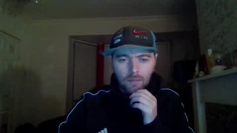 blackvswhite2022 online show from January 3, 2025, 4:22 am