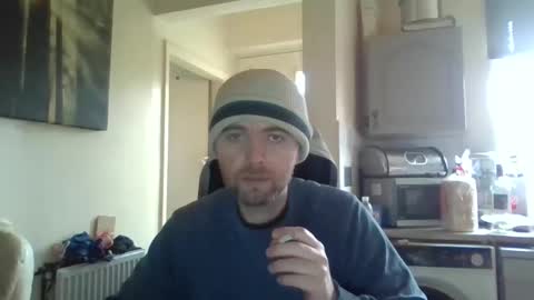 blackvswhite2022 online show from February 19, 2025, 1:06 pm