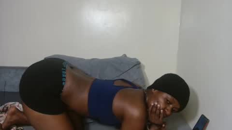 Snapshot of blacky_winndy chatting on October 7, 2025, 7:55 pm blacky_winndy online show from October 7, 2025, 7:55 pm