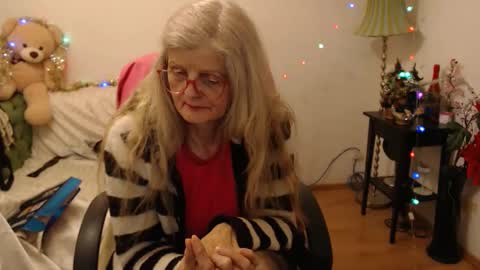 Snapshot of blairfort chatting on December 14, 2024, 5:25 pm blairfort online show from December 14, 2024, 5:25 pm