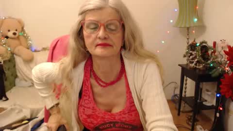 Snapshot of blairfort chatting on January 4, 2025, 3:07 am blairfort online show from January 4, 2025, 3:07 am