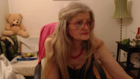 Snapshot of blairfort chatting on January 15, 2025, 2:35 pm blairfort online show from January 15, 2025, 2:35 pm