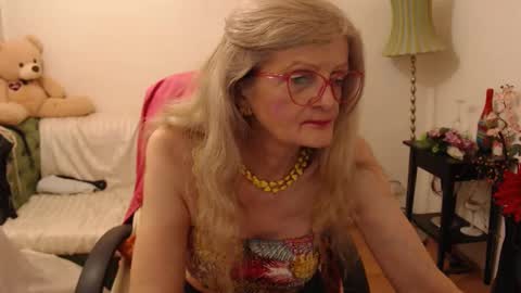 Snapshot of blairfort chatting on February 5, 2025, 2:08 am blairfort online show from February 5, 2025, 2:08 am