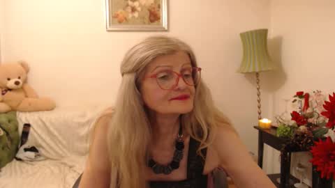 Snapshot of blairfort chatting on February 17, 2025, 8:04 pm blairfort online show from February 17, 2025, 8:04 pm