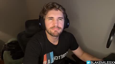 Snapshot of blakemiles2 chatting on October 16, 2025, 2:12 am Blake Miles online show from October 16, 2025, 2:12 am