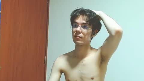 Snapshot of blakeshatter chatting on March 3, 2025, 3:30 am blakeshatter online show from March 3, 2025, 3:30 am