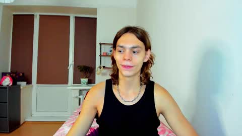 Snapshot of blazet0ne chatting on September 25, 2025, 8:01 pm David online show from September 25, 2025, 8:01 pm