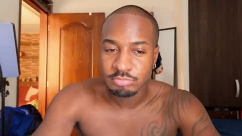 Snapshot of blckexperience chatting on November 12, 2025, 6:19 pm Danny - online show from November 12, 2025, 6:19 pm