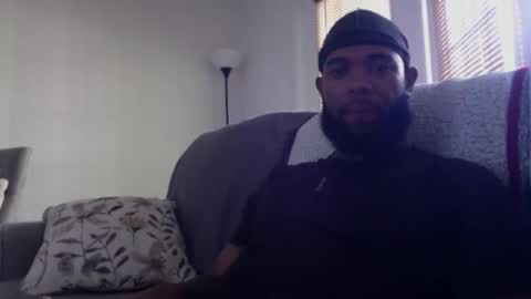 Snapshot of blksurfher chatting on October 19, 2025, 7:47 pm blksurfher online show from October 19, 2025, 7:47 pm