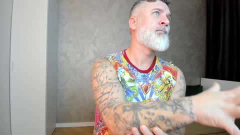 Snapshot of blowmyxxl chatting on January 8, 2025, 10:16 pm Nico online show from January 8, 2025, 10:16 pm