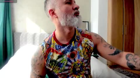 Snapshot of blowmyxxl chatting on March 7, 2025, 8:02 am Nico online show from March 7, 2025, 8:02 am