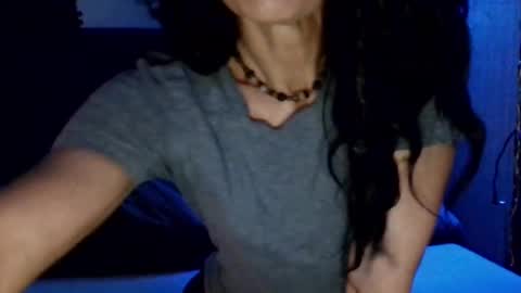 Snapshot of blueeyedlie chatting on March 12, 2025, 1:40 pm Blueeyedlie online show from March 12, 2025, 1:40 pm