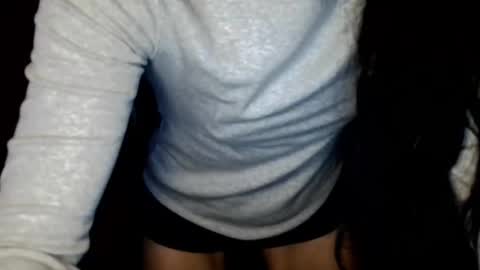 Snapshot of blueeyedlie chatting on September 17, 2025, 5:09 am Blueeyedlie online show from September 17, 2025, 5:09 am