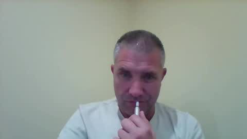 Snapshot of blueiceman5 chatting on October 21, 2025, 3:24 pm blueiceman5 online show from October 21, 2025, 3:24 pm