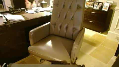 Snapshot of blueisles chatting on November 12, 2025, 12:44 am blueisles online show from November 12, 2025, 12:44 am