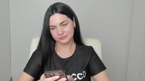 Snapshot of blum_kelly chatting on October 3, 2025, 6:05 pm Kelly online show from October 3, 2025, 6:05 pm