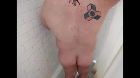 Snapshot of bnitehawk1234 chatting on January 7, 2025, 6:48 am harry cockins online show from January 7, 2025, 6:48 am