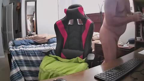 Snapshot of bobh1266 chatting on September 15, 2025, 1:38 am bobh1266 online show from September 15, 2025, 1:38 am