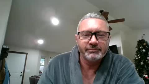bobjones5003 online show from December 6, 2024, 8:29 pm