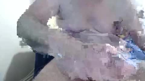 Snapshot of bolbil1 chatting on October 26, 2025, 6:36 pm bolbil1 online show from October 26, 2025, 6:36 pm