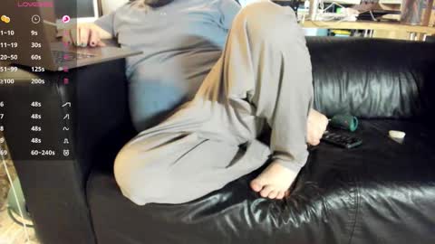 Snapshot of boltsmb chatting on November 9, 2025, 8:56 am boltsmb online show from November 9, 2025, 8:56 am