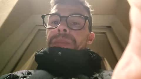 Snapshot of bomale89 chatting on February 9, 2025, 10:43 pm bomale89 online show from February 9, 2025, 10:43 pm