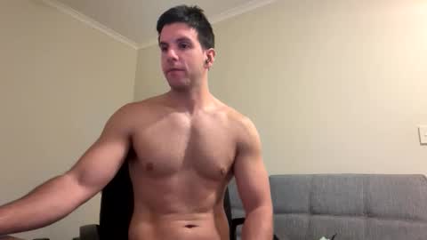 Snapshot of bondi333 chatting on November 11, 2025, 10:32 pm Bondi online show from November 11, 2025, 10:32 pm