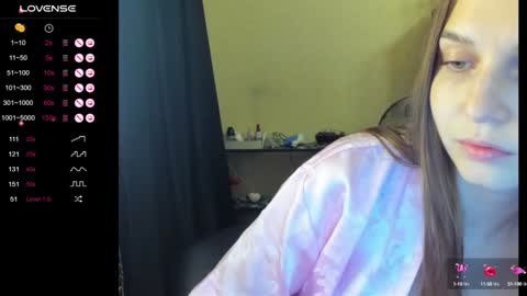Snapshot of boni_nell__ chatting on December 10, 2024, 2:17 pm Nell online show from December 10, 2024, 2:17 pm