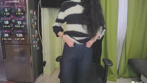 Snapshot of boxinghelen chatting on February 27, 2025, 12:23 pm Helen  online show from February 27, 2025, 12:23 pm