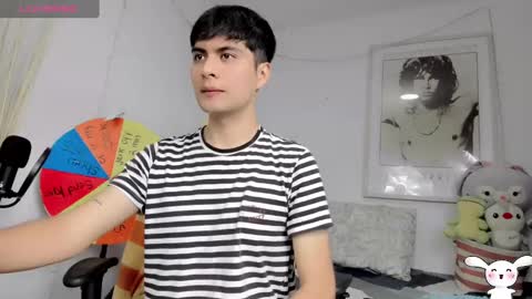 Snapshot of boy_andy__ chatting on January 9, 2025, 5:00 pm Aaron online show from January 9, 2025, 5:00 pm