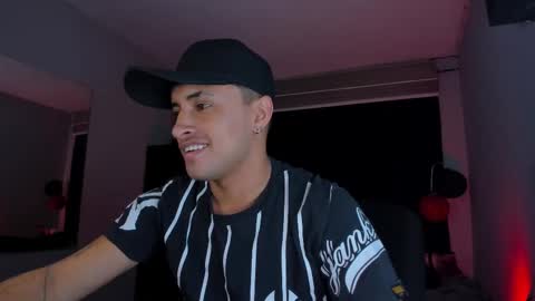 Snapshot of boylatin_777 chatting on March 11, 2025, 3:26 am miguel  online show from March 11, 2025, 3:26 am