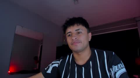 Snapshot of boylatin_777 chatting on March 11, 2025, 6:32 am miguel  online show from March 11, 2025, 6:32 am