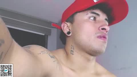 Snapshot of boylatin_777 chatting on September 24, 2025, 4:49 am miguel  online show from September 24, 2025, 4:49 am