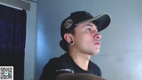 Snapshot of boylatin_777 chatting on September 28, 2025, 12:32 pm miguel  online show from September 28, 2025, 12:32 pm