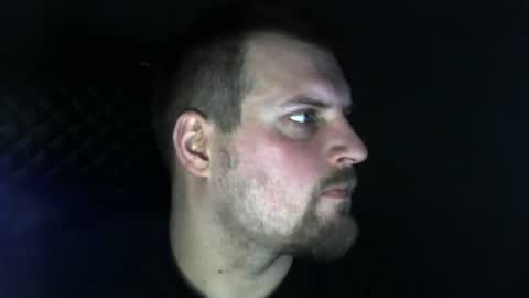 Snapshot of boynextdoooooor chatting on October 30, 2025, 9:22 am boynextdoooooor online show from October 30, 2025, 9:22 am