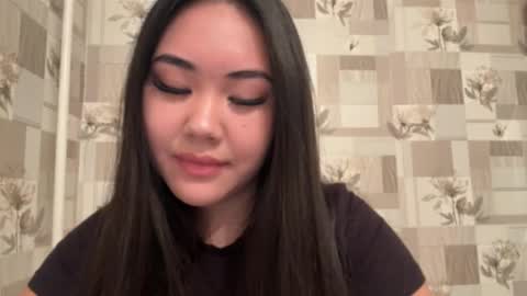 Snapshot of brandysveum chatting on September 28, 2025, 2:55 pm Aypril   online show from September 28, 2025, 2:55 pm