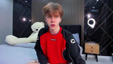 Snapshot of braxiboy chatting on January 24, 2025, 3:45 pm Brax online show from January 24, 2025, 3:45 pm